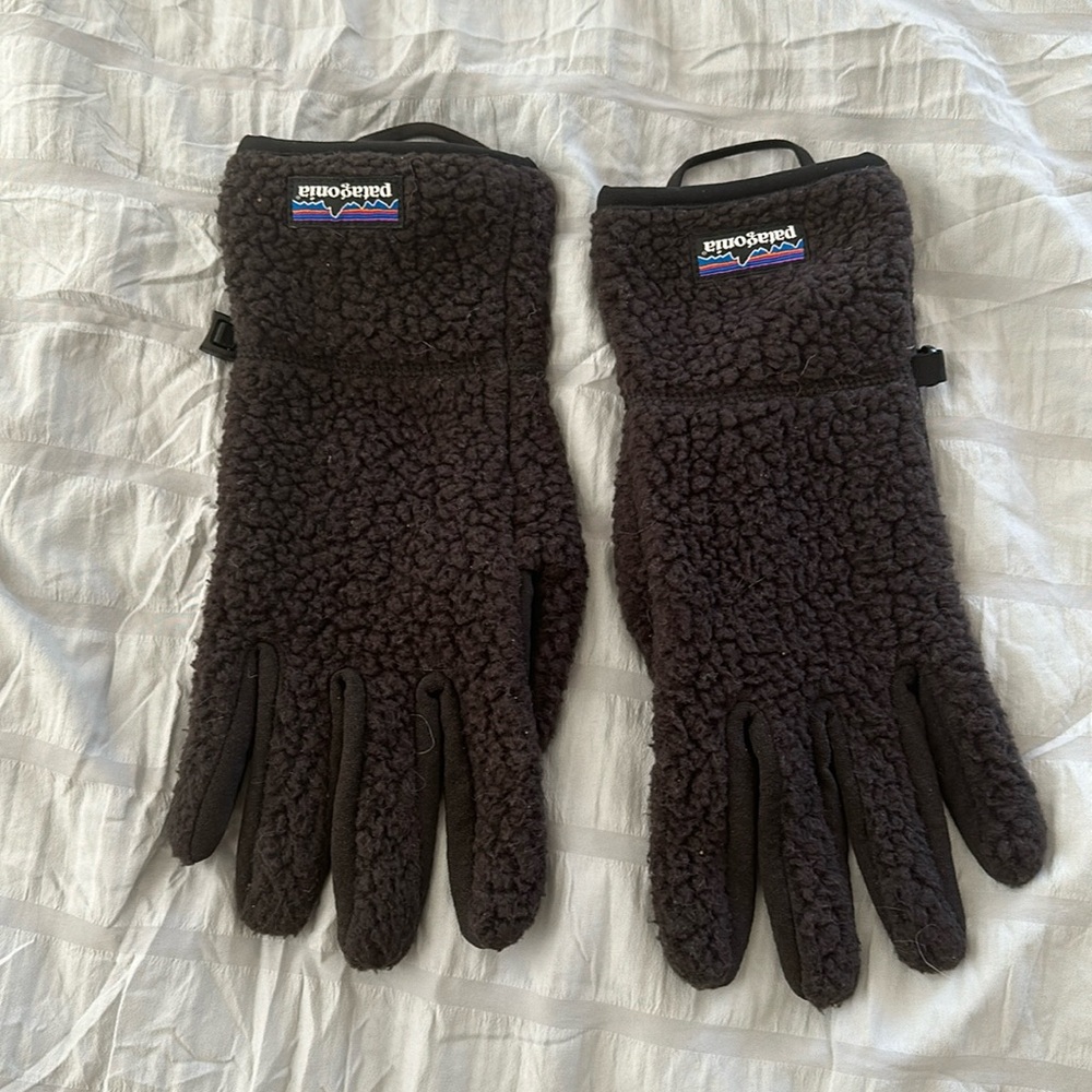 NWOT Patagonia Retro Pile Gloves